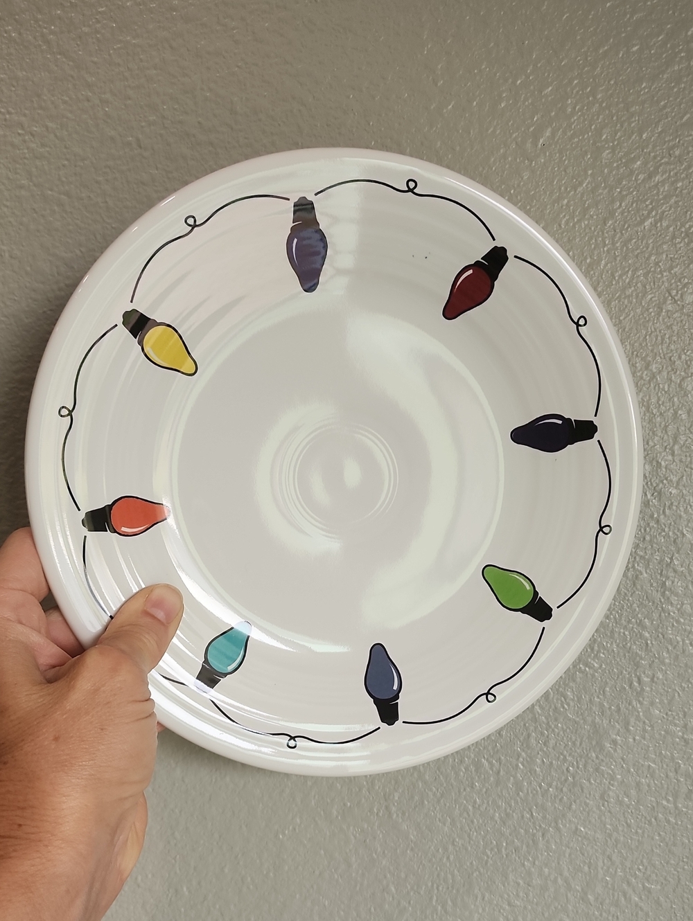 FIESTA "STRING OF CHRISTMAS LIGHTS" PLATE